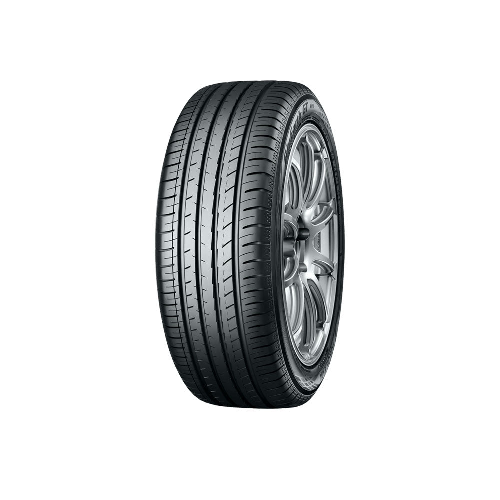 YOKOHAMA BluEarth-GT 245/50R18. 2024年製。 YOKOHAMA BluEarth-GT 245/50R18. 2024年製。 車 245/50 R18 YOKOHAMA